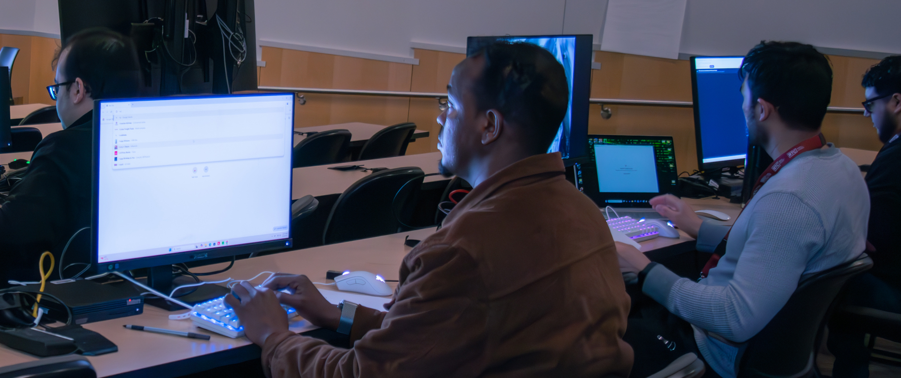 Students working in a computer lab